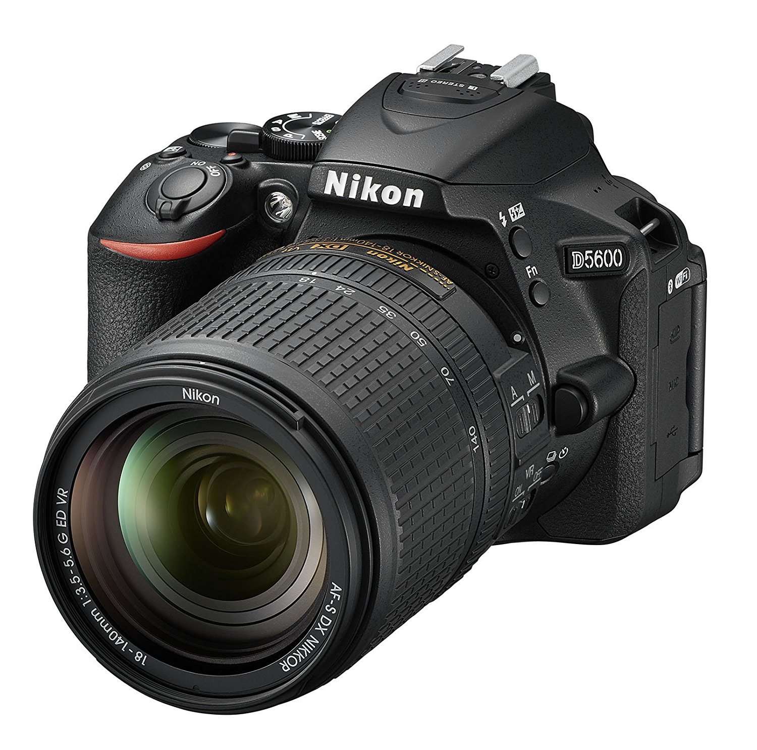Nikon D5600 كاميرا SLR رقمية بصيغة DX مع عدسة AF-S DX NIKKOR مقاس 18-140 مم f / 3.5-5.6G ED VR